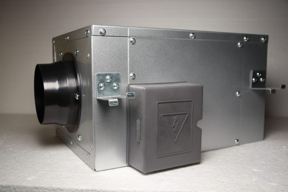 Caisson de ventilation avec moteur de VMC